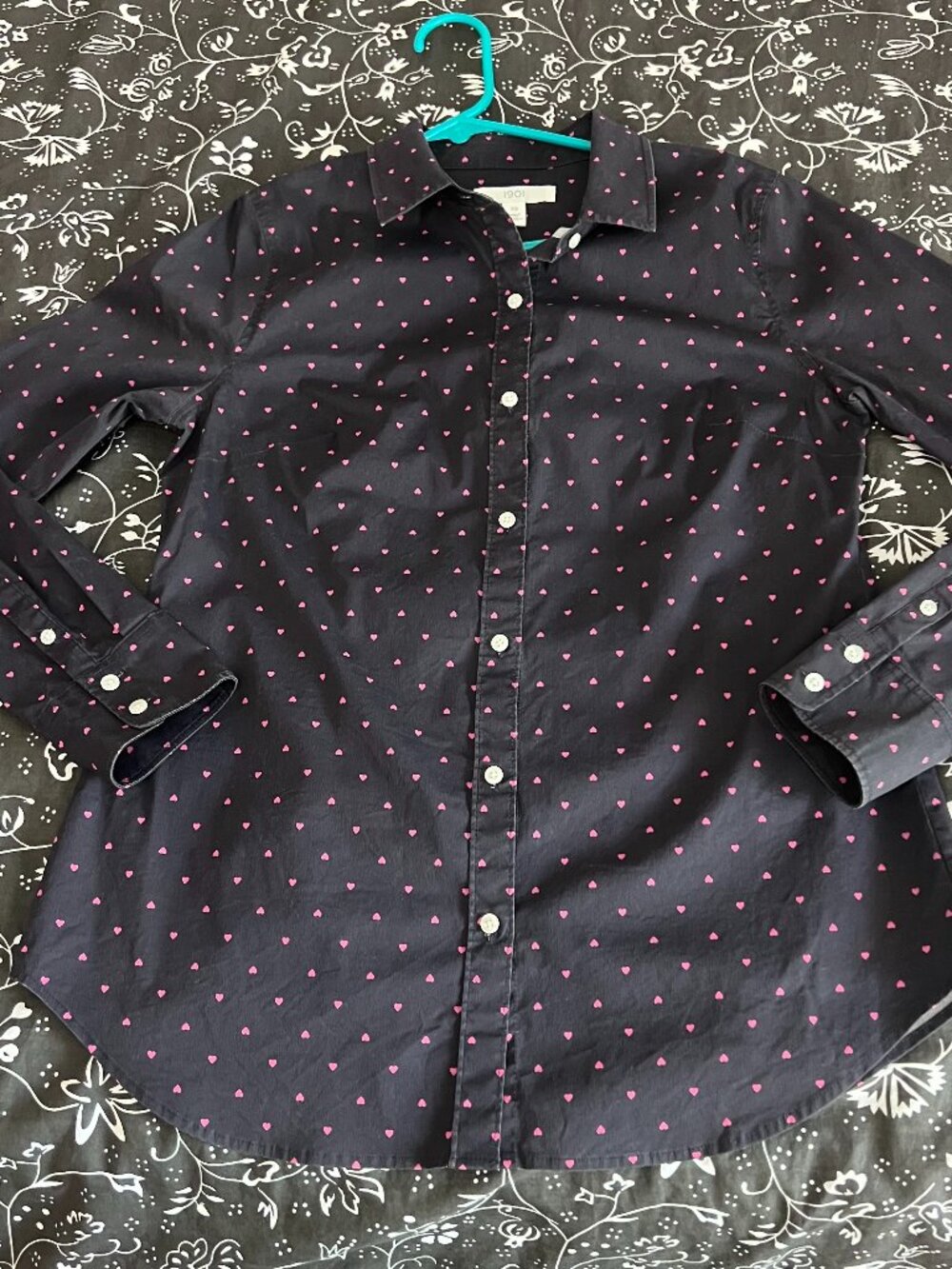 1901 Blouse with Pink Heart Pattern